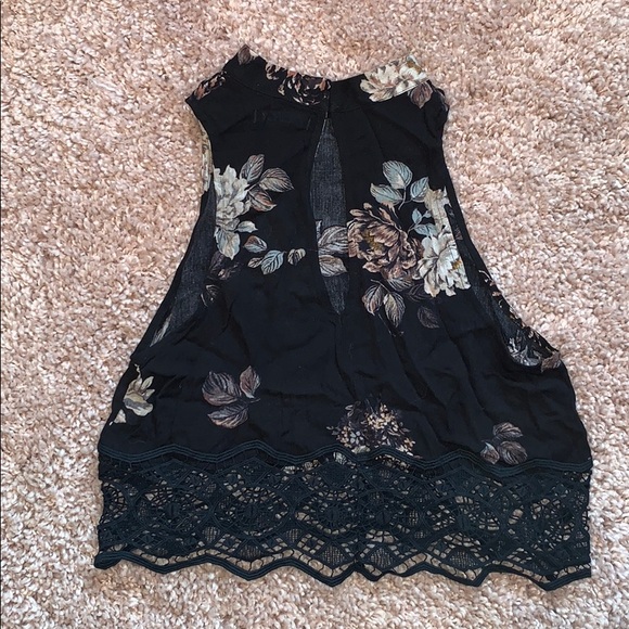 🟣 Kendall & Kylie rose lace crop top medium black - Picture 4 of 5